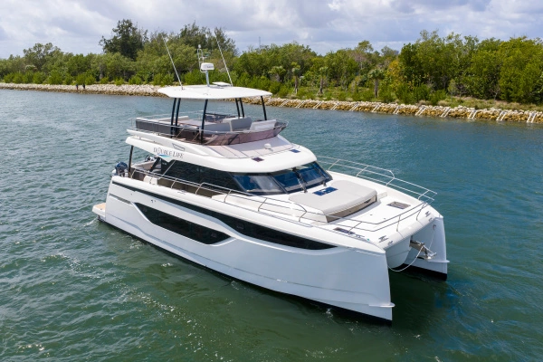 2024 Prestige 48