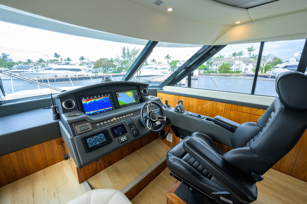 54ft Riviera Yacht For Sale