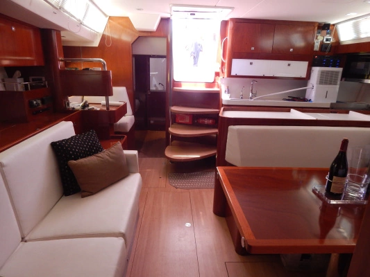 Amel 55 Yacht For Sale