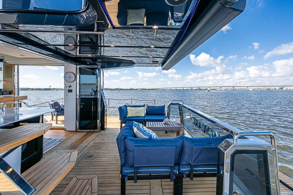 2024 Okean 52