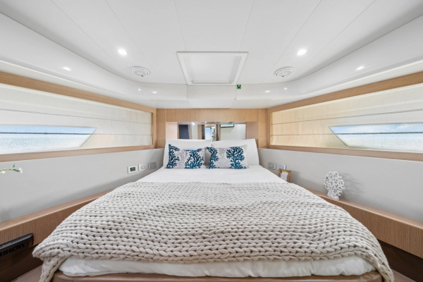 Big Deck Energy 62ft Ferretti Yachts Yacht For Sale