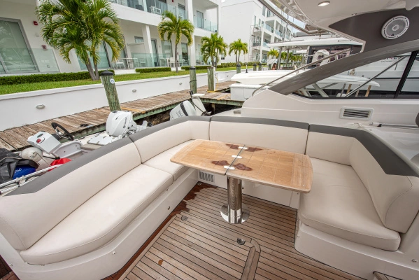 2025 Princess 40