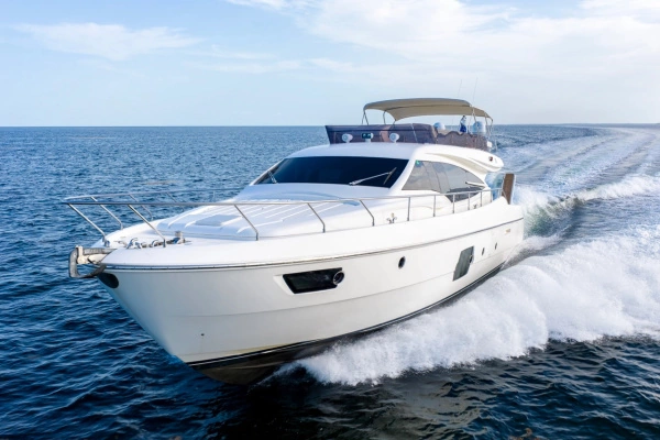 2013 Ferretti Yachts 62