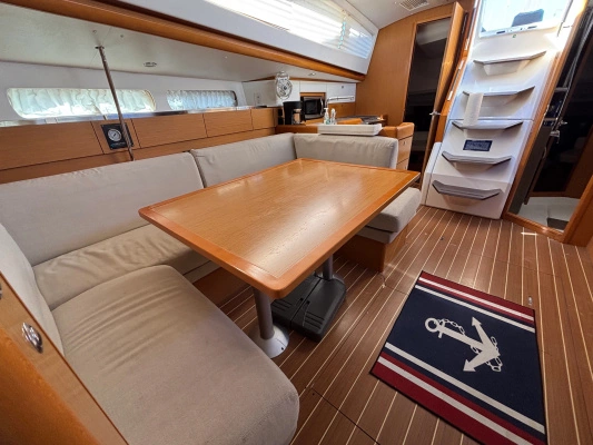 Jeanneau Sun Odyssey 44DS Yacht For Sale