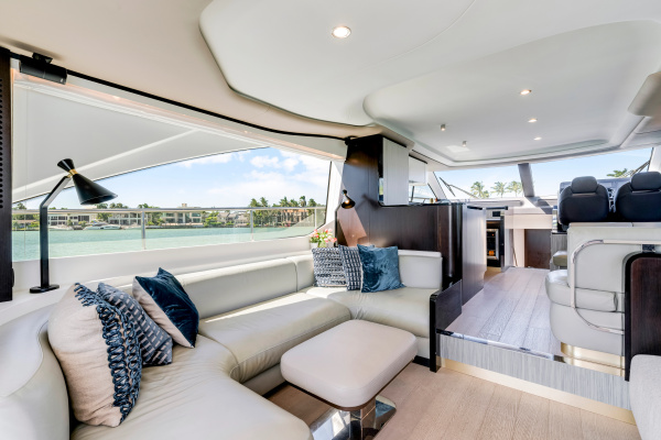 60ft Azimut Yacht For Sale