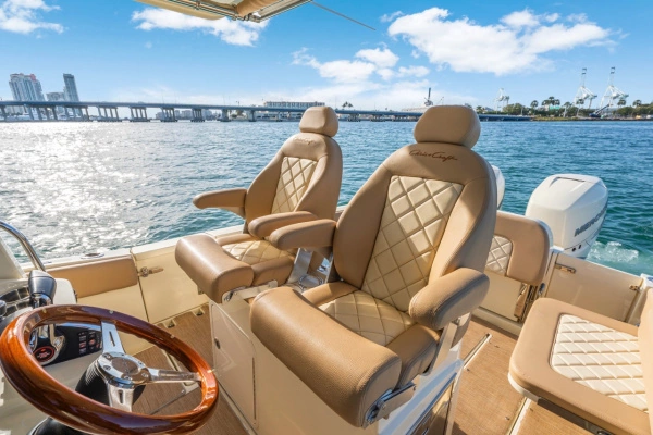 2022 Chris-Craft 30