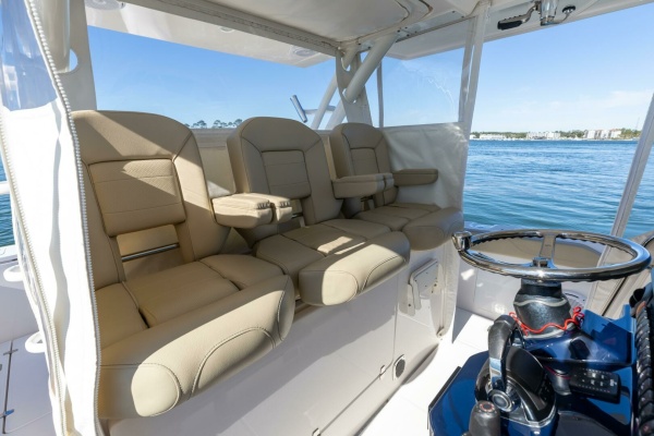 Moon Dogg 37ft Pursuit Yacht For Sale