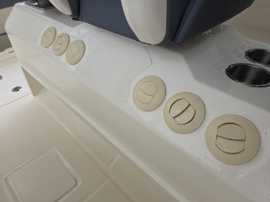 BFT 42ft Boston Whaler Yacht For Sale