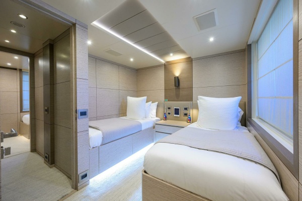 132ft Benetti Yacht For Sale