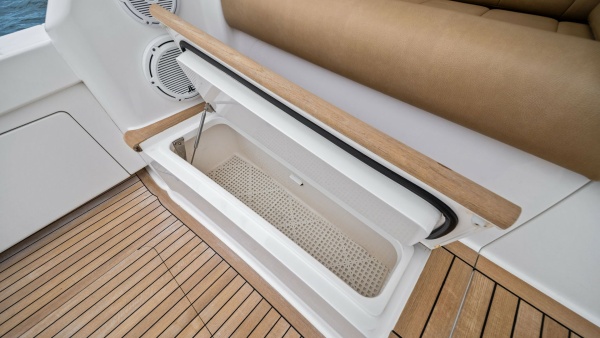 Hot Spot 55ft Viking Yacht For Sale