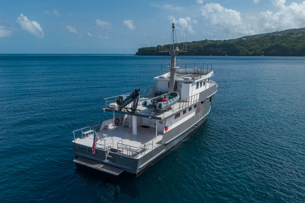 2013Ocean Voyager 95 ft 95 Expedition   CARE BEAR