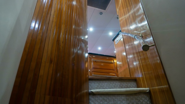 Sinyorita Salada 60ft Hatteras Yacht For Sale