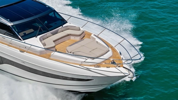 2019 Princess 65