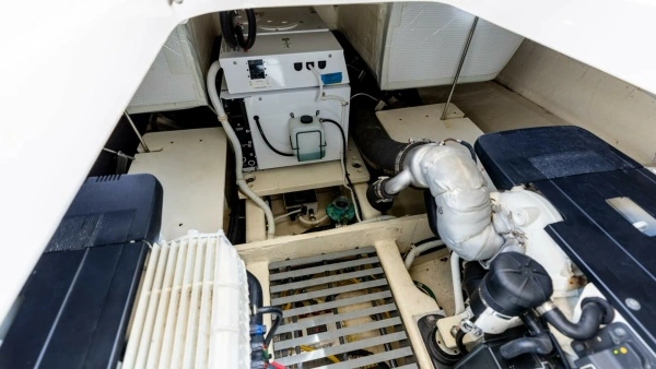2015 Tiara Yachts 44