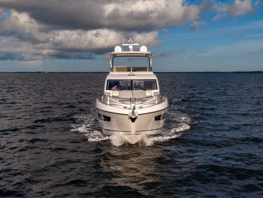 Sunseeker Manhattan 68 Yacht For Sale