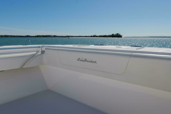 Reel Escape 38ft SeaHunter Yacht For Sale