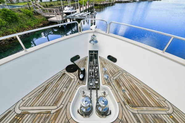 JUST ONE MORE 95ft Sunseeker Yacht For Sale