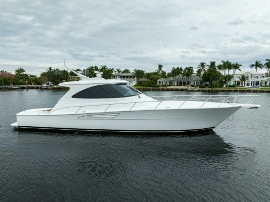 2024 Viking 54 Sport Coupe