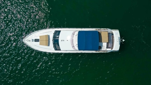 2011 Princess 64