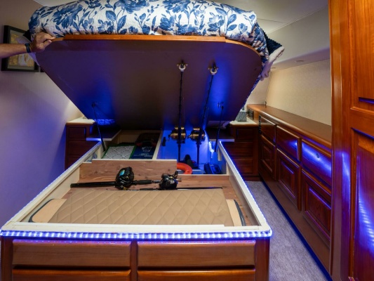 BAREFOOT 58ft Viking Yacht For Sale