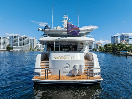 2001West Bay 103 ft 103 Sonship   PICOSA LADY