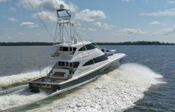 2016 Viking 92