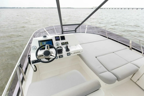 2023 Prestige 46