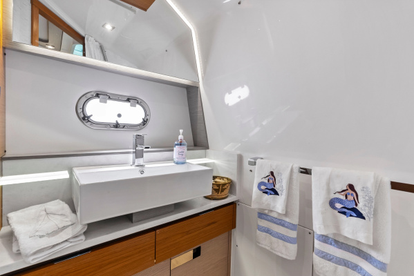 WESTWAY II 38ft Tiara Yachts Yacht For Sale