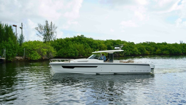 In Stock 2024 Nimbus T11 289 40ft Nimbus Yacht For Sale