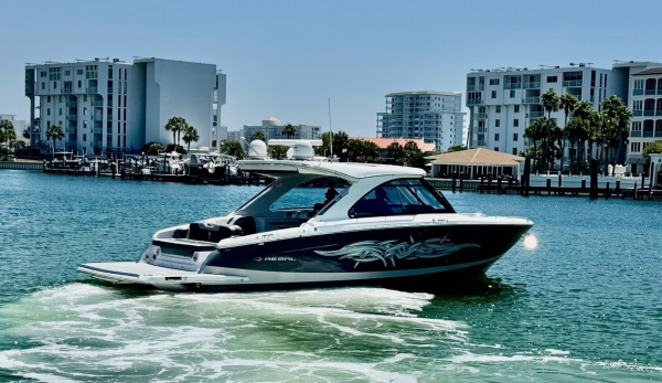 36ft Regal Yacht For Sale