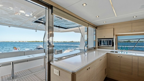 Remarkable I 54ft Aquila Yacht For Sale