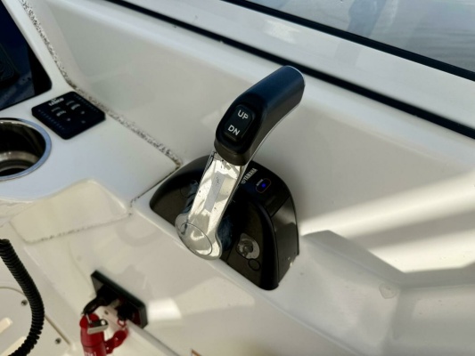2018 Edgewater 248 CX