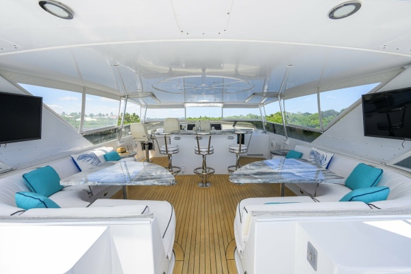 MAGIC 100ft Hatteras Yacht For Sale