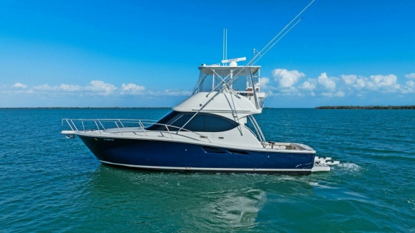 Salty Dach 39ft Tiara Yachts Yacht For Sale