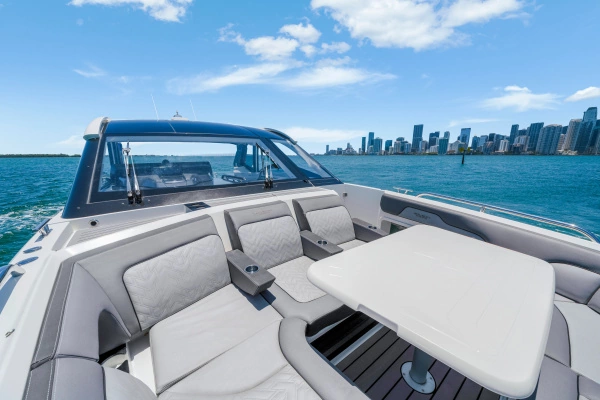 2023 Galeon 37