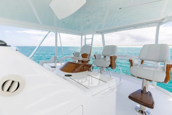 2023 Viking 72