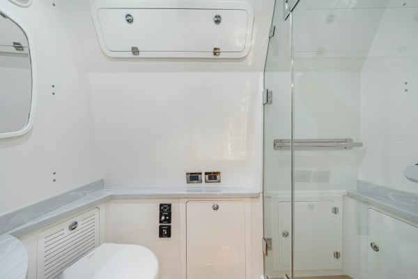 53ft HCB Yacht For Sale