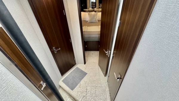Past Time 50ft Cruisers Yachts Yacht For Sale