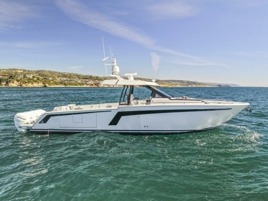 Photo of the 2021 Ocean Alexander 45 Divergence "DADDY ISSUES USA"