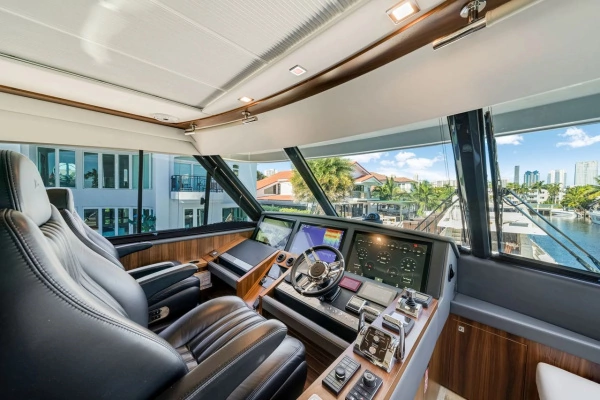 2023 Riviera 64