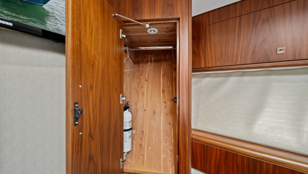 SEA N ME TOO 44ft Hatteras Yacht For Sale