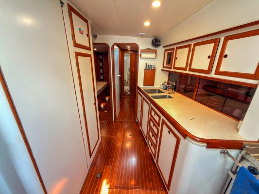 Southern Wind Bruce Farr Fast 72 Yacht For Sale