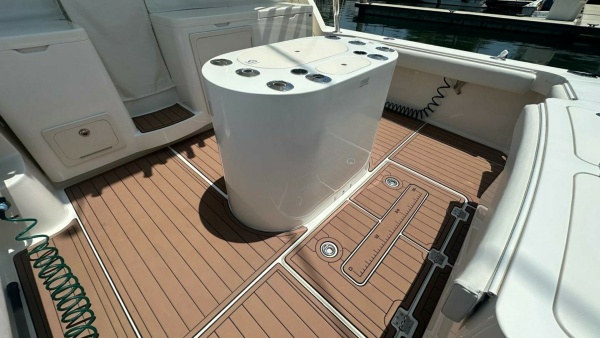 SQUID INC 36ft Albemarle Yacht For Sale