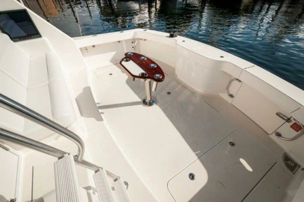 2012 Viking 42