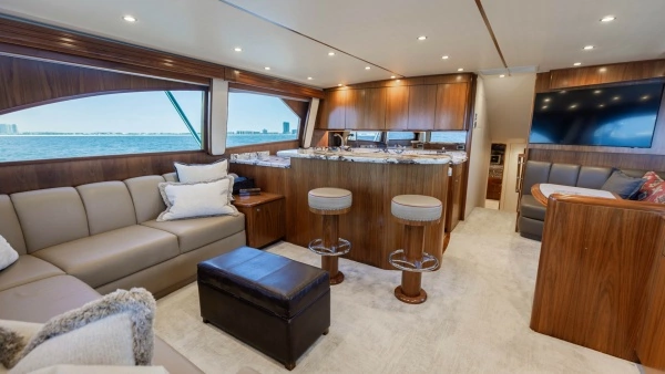 2020 Viking 62