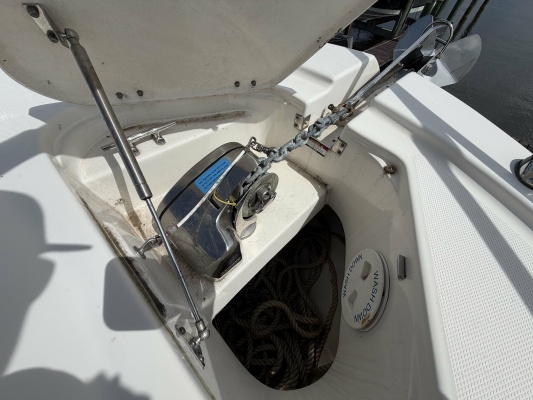 SEAQUEL 29ft Robalo Yacht For Sale