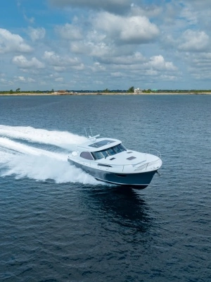 ECLIPSE 505 Shadow Yacht For Sale