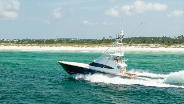 2022 Viking 68