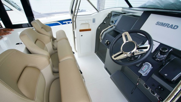 In Stock 2024 Nimbus T11 289 40ft Nimbus Yacht For Sale