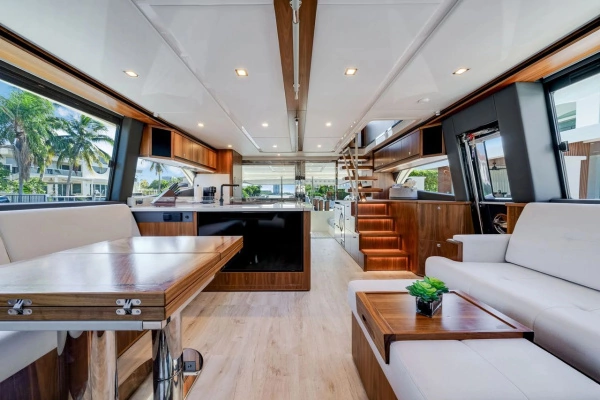 2023 Riviera 64
